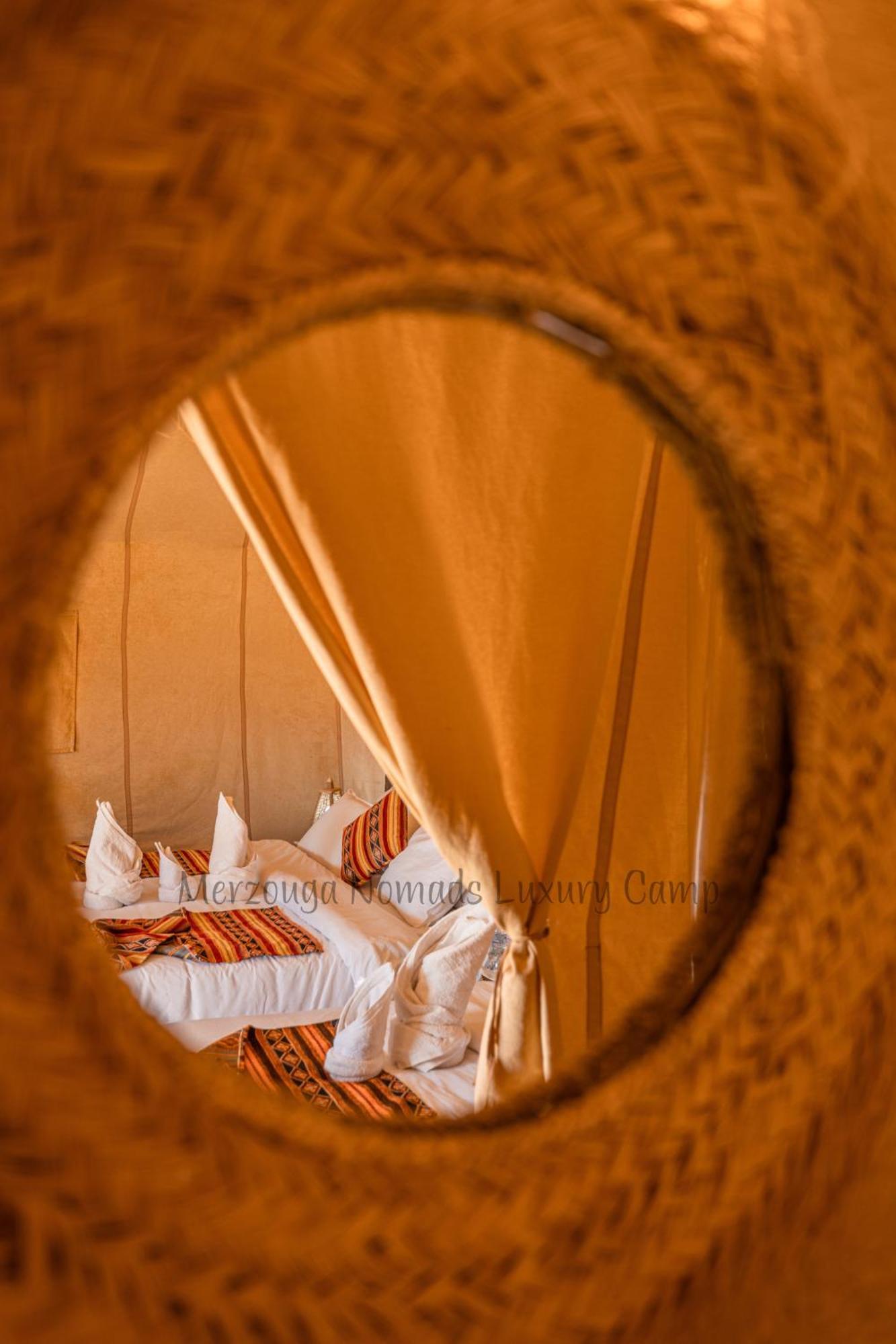 Merzouga Nomads Luxury Camp Exterior foto