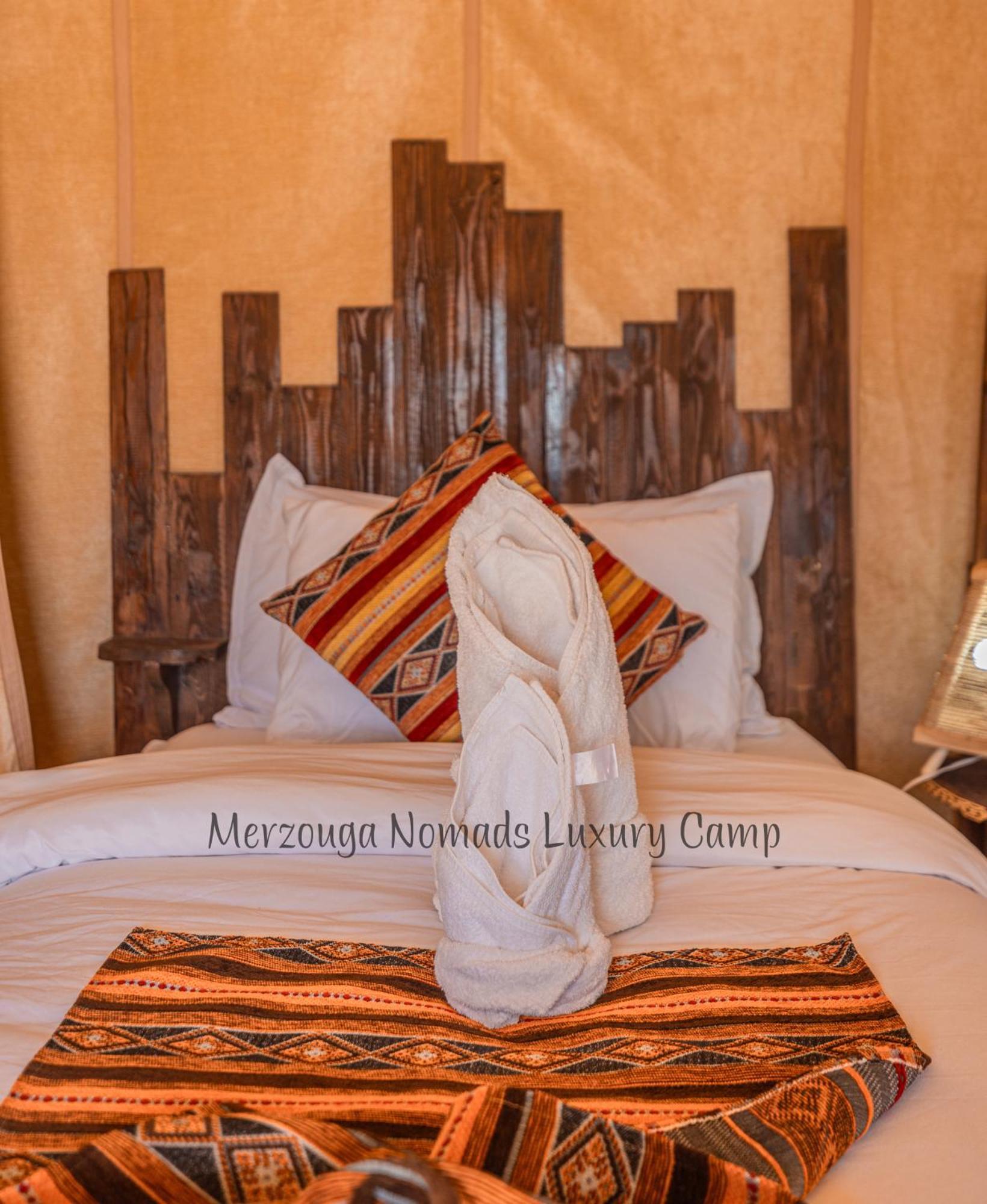 Merzouga Nomads Luxury Camp Exterior foto