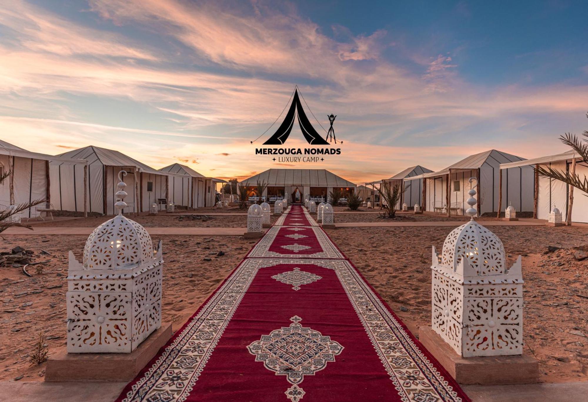 Merzouga Nomads Luxury Camp Exterior foto
