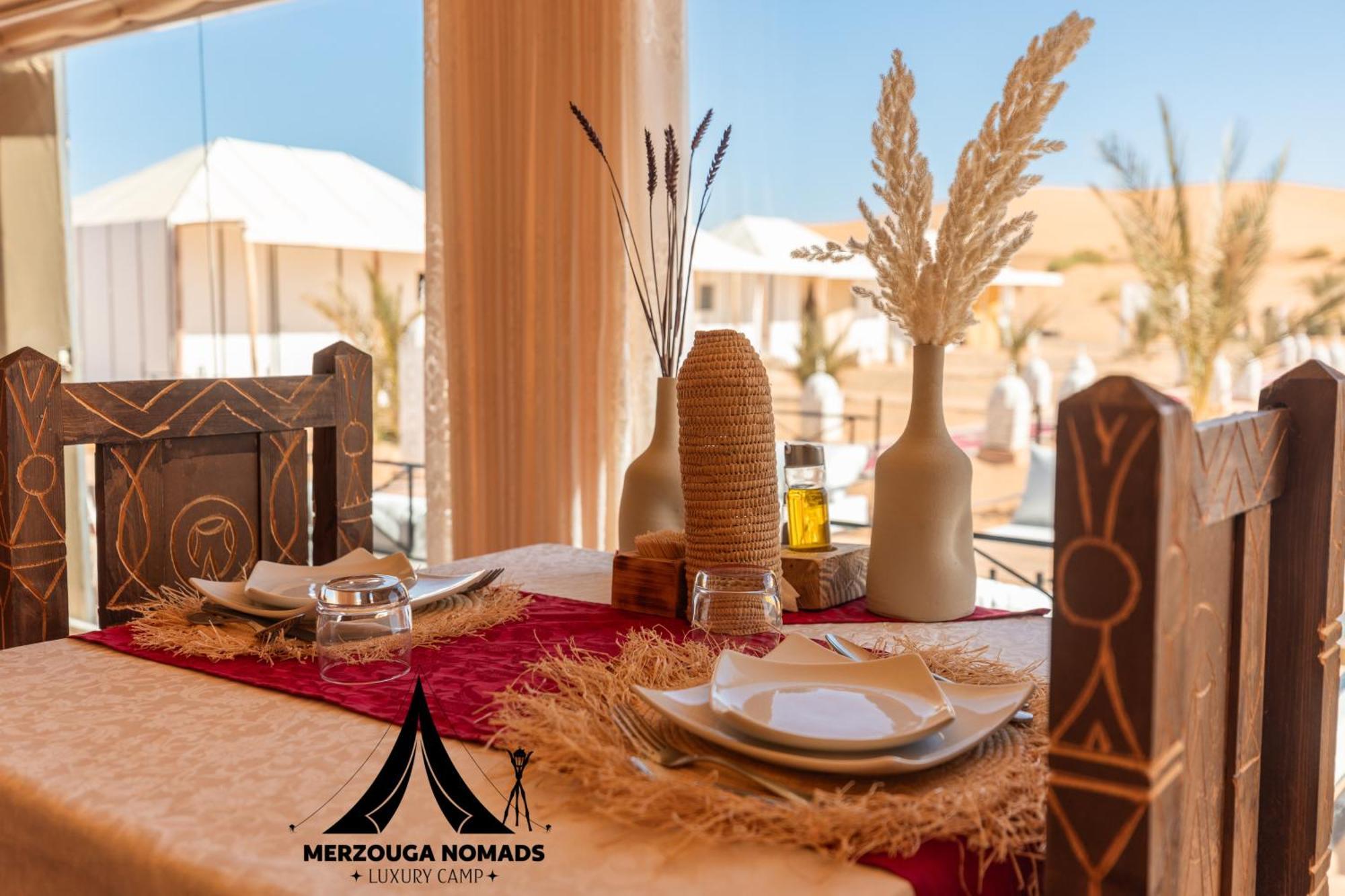 Merzouga Nomads Luxury Camp Exterior foto