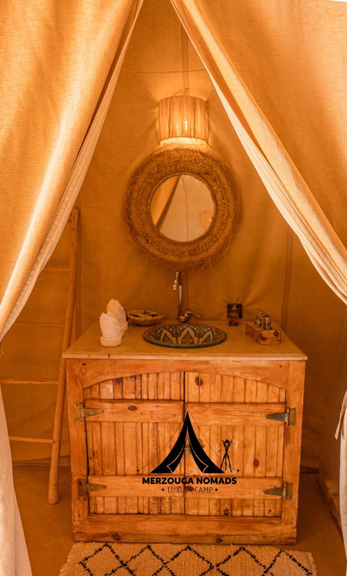 Merzouga Nomads Luxury Camp Exterior foto